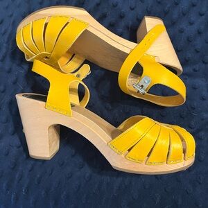 Swedish hasbeens yellow heels size 39